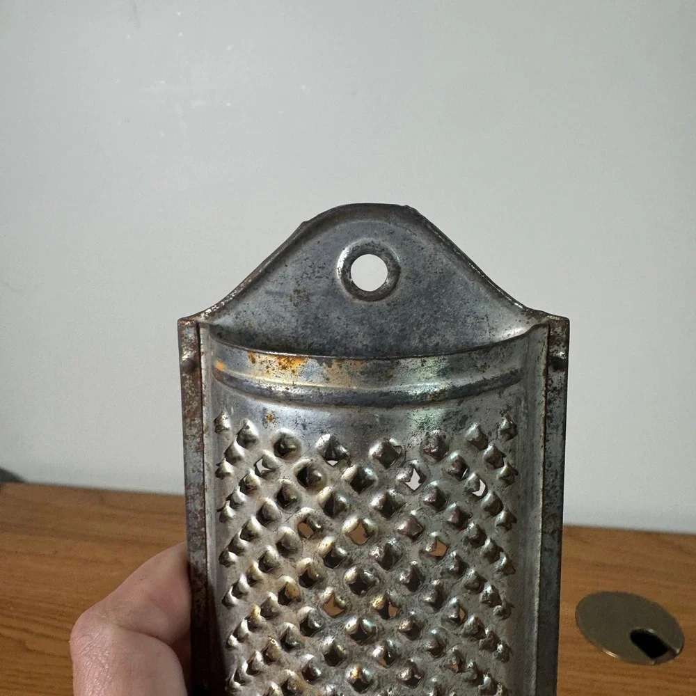 Vintage Metal Handheld Grater‎ Wall Hanging Primitive Kitchen Tool